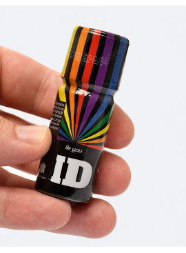 Poppers ID 10 ml im hand