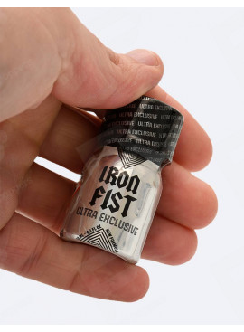 Iron Fist Ultra Exclusive 10 ml im hand