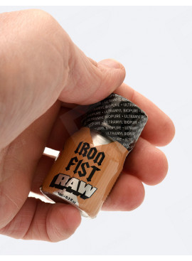 Iron Fist Raw 10 ml hand