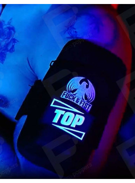 Darklands Fuck Bag TAG Top beispiel mit arm