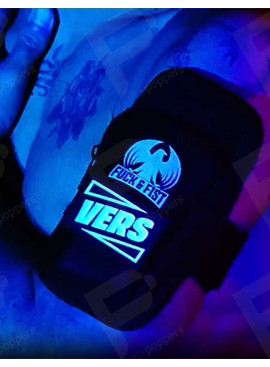 Darklands Fuck Bag TAG Vers beispiel mit arm