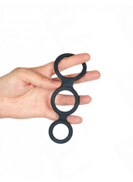 Boners Triple Ring mit Hand